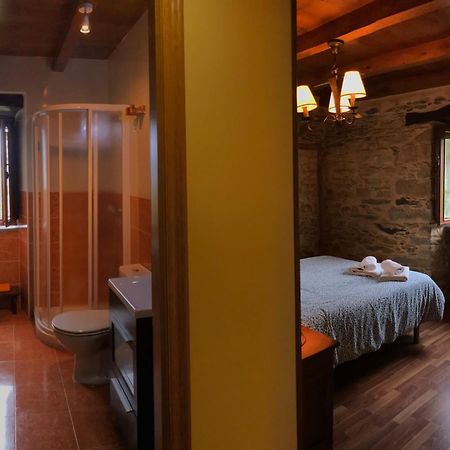Apartamentos Rurales Tia Vicenta サンタ・エウラリア・デ・オスコス エクステリア 写真